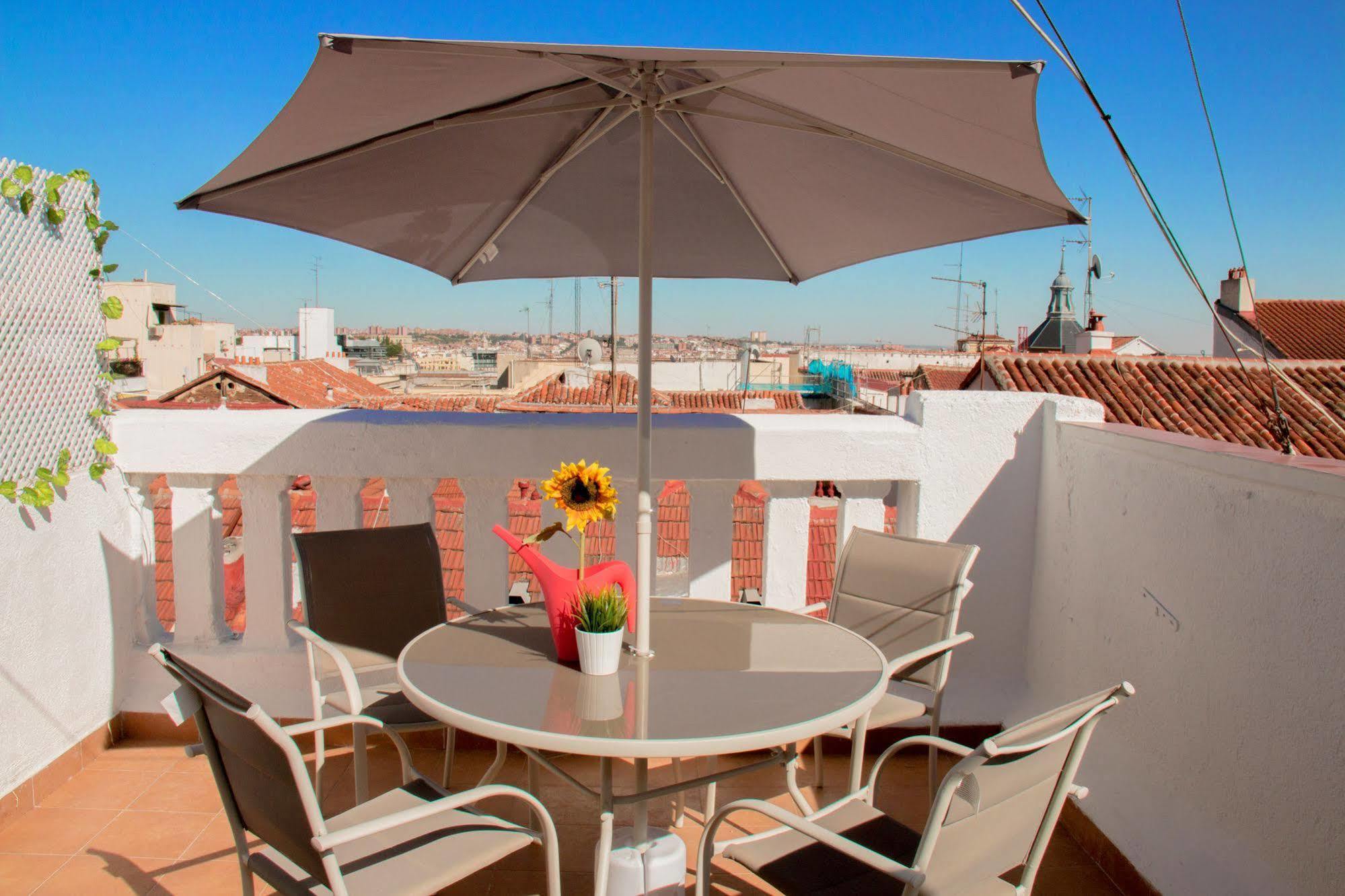 Apartments Dreammadrid Atocha Terraza Exterior photo